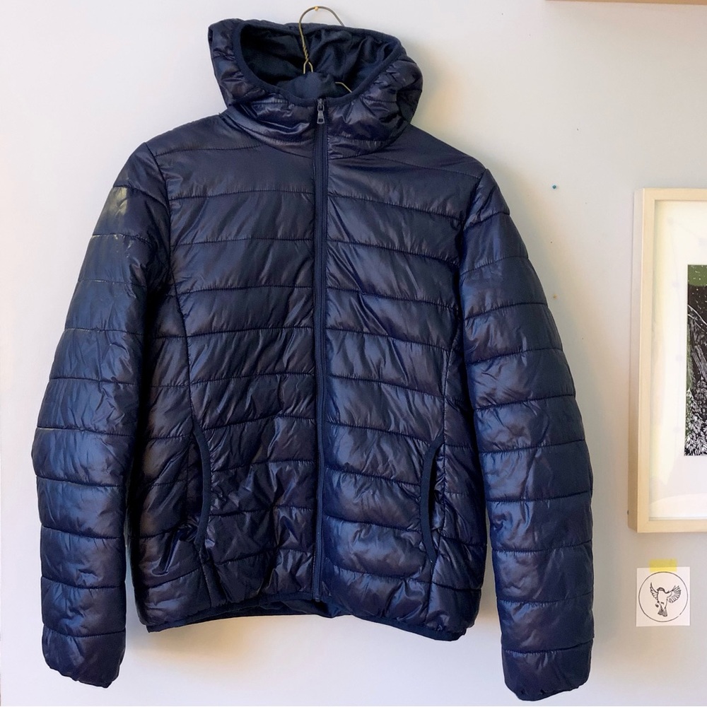 Navy puffer super light weight packable jacket